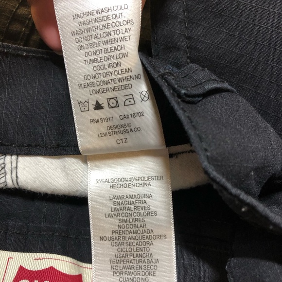 2 pairs of boys cargo shorts size 12 Levi’s and Canyon River Blues - Picture 9 of 15